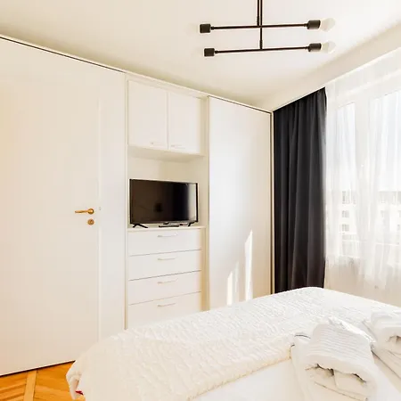Flame And Cozy Downtown 2rooms To Calea Victoriei Apartment Bukarest